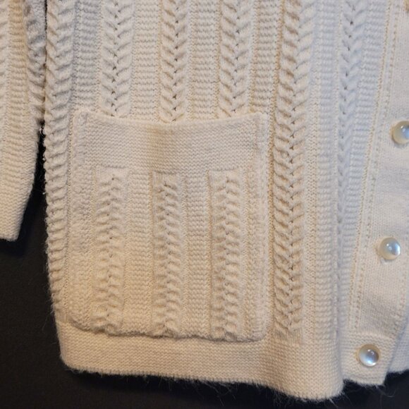 Vintage Cardigan Sweater Cuddle Knit 1970s Retro Cream Off White Size Sm Med - Picture 2 of 9